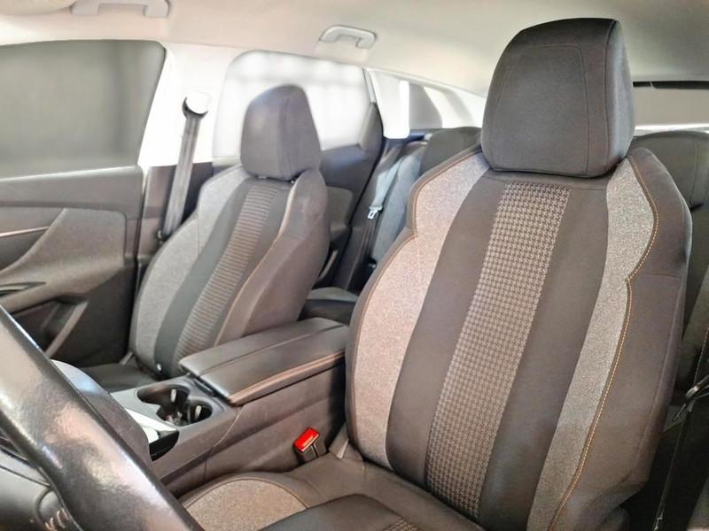 PEUGEOT 3008 BlueHDI 130 EAT8 S/S Business