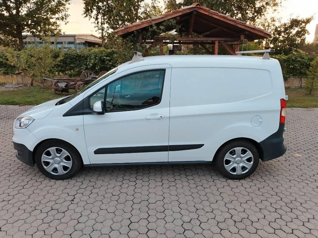 Ford Transit Courier 1.5 tdci 75cv Trend E5