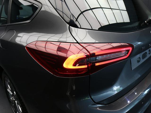 FORD Focus 1.0 EcoBoost Hybrid 125CV Powershift SW ST-line