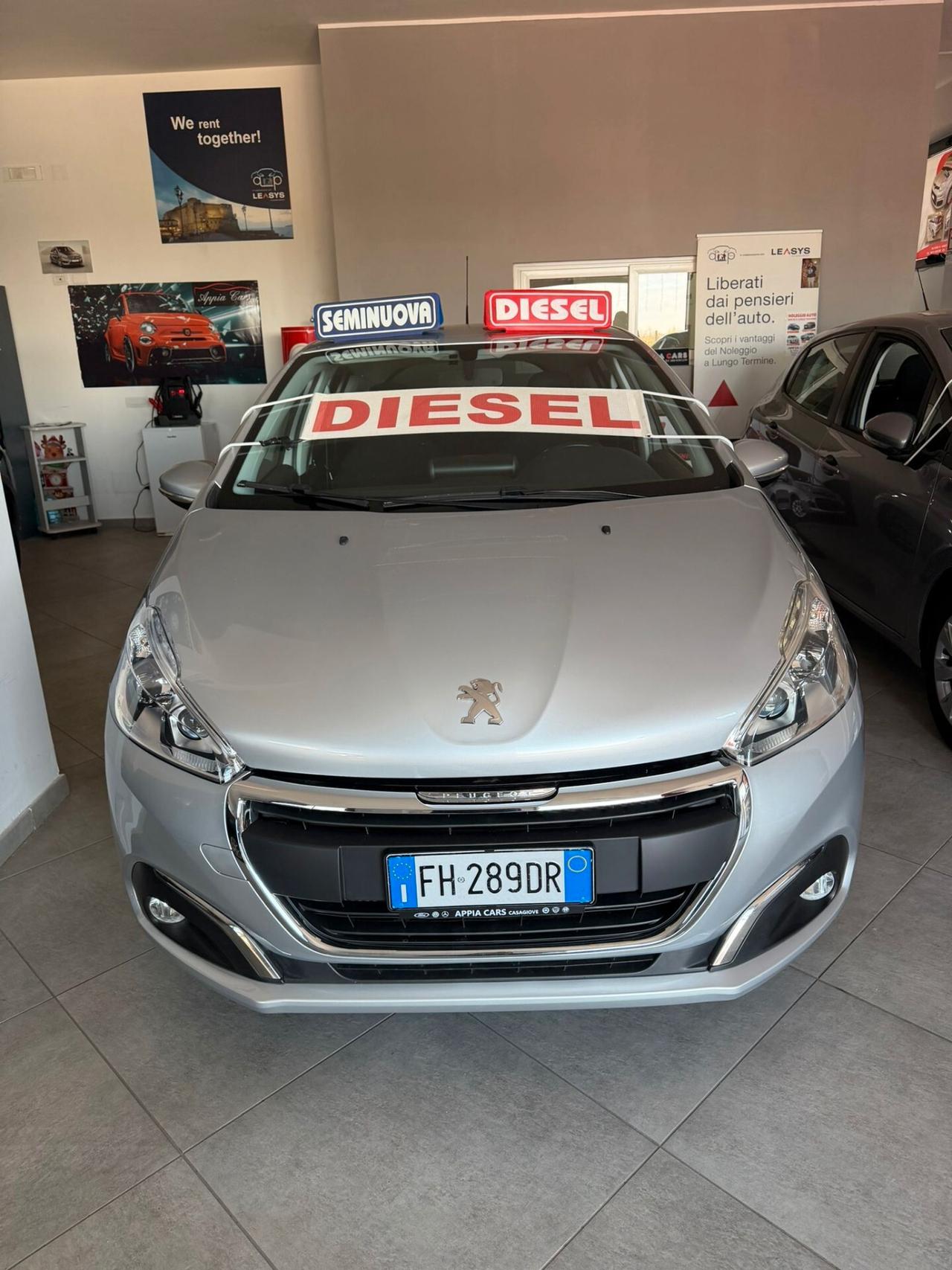 Peugeot 208 BlueHDi 75 5 porte Allure