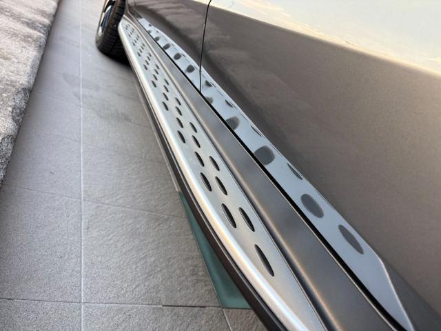 MERCEDES-BENZ GLC 300 de 4Matic Plug-in hybrid Coupé Premium Plus.
