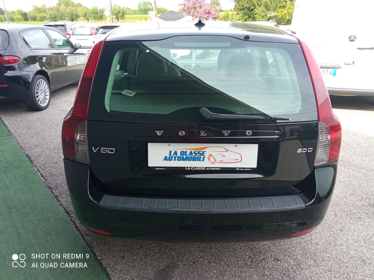 Volvo V50 2.0 D SW aut. Momentum 136CV