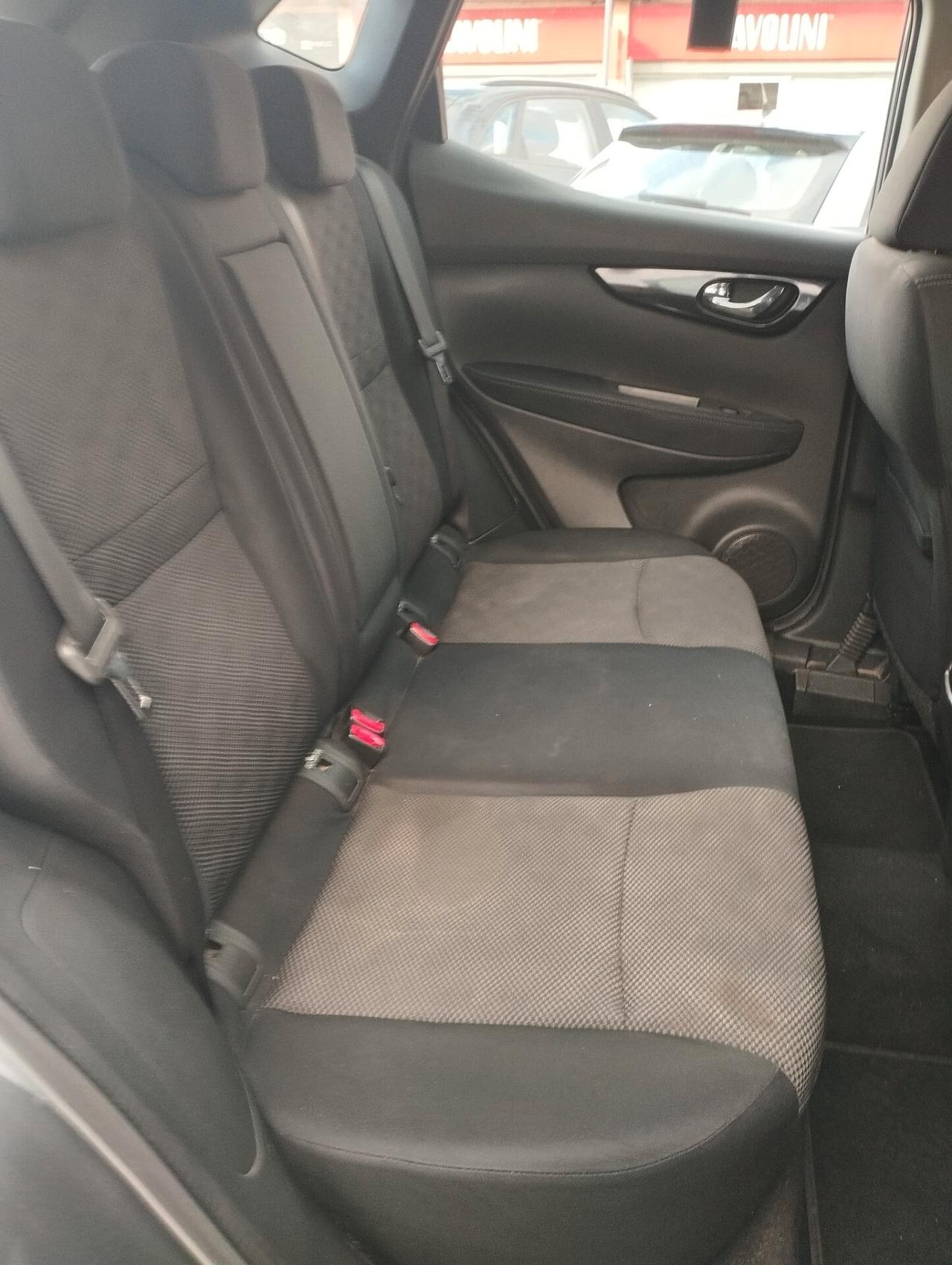 Nissan Qashqai 1.6 dCi DPF Tekna
