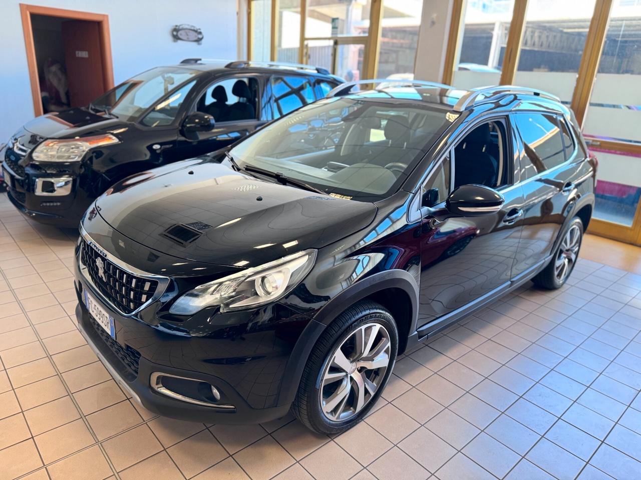 Peugeot 2008 BlueHDi 120 S&S Allure