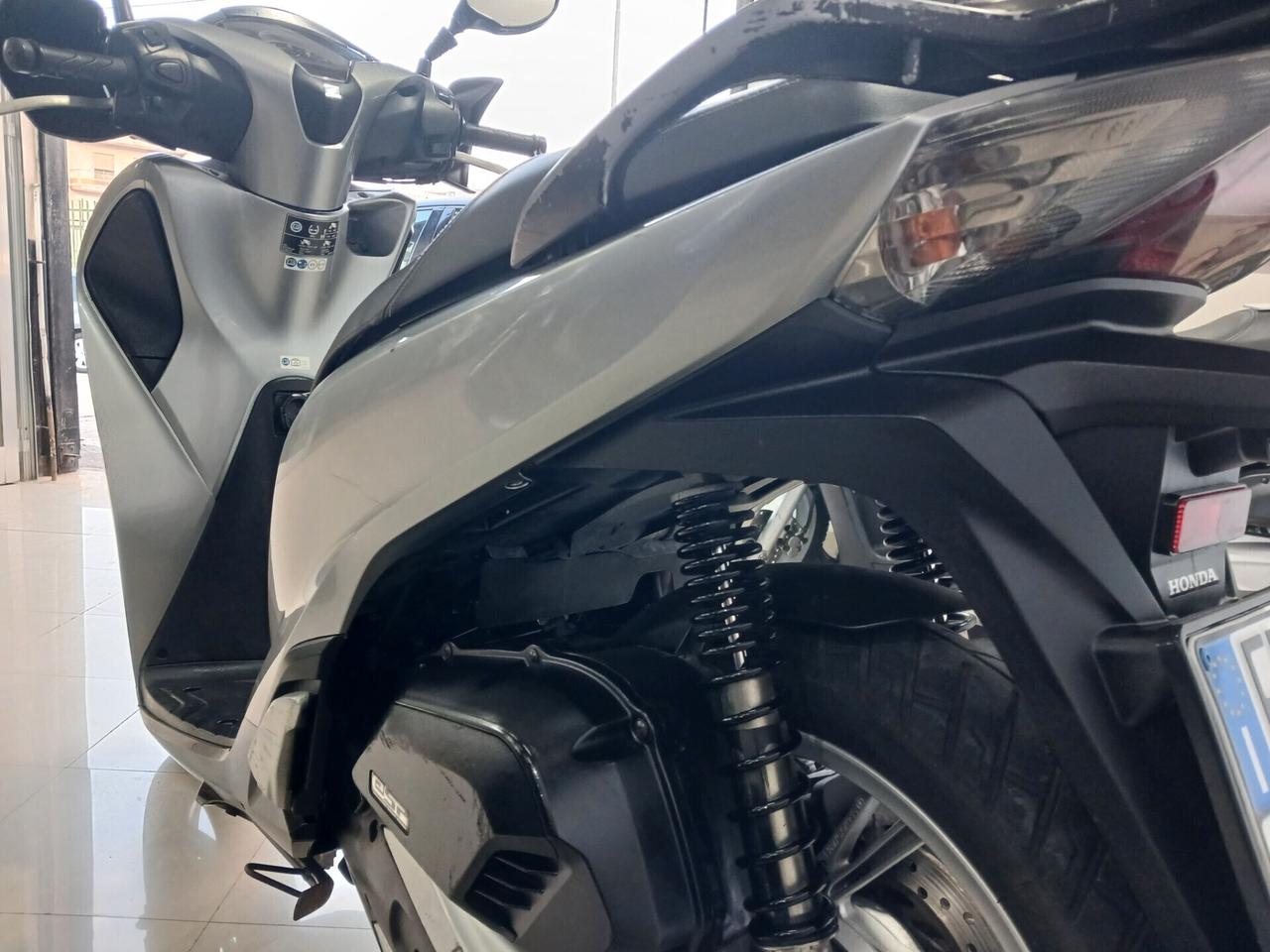 COMPRESO PASSAGGIO TAGLIANDO