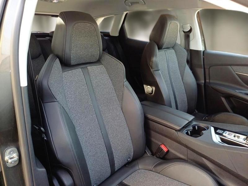 PEUGEOT 3008 BlueHDI 130 EAT8 S/S Allure