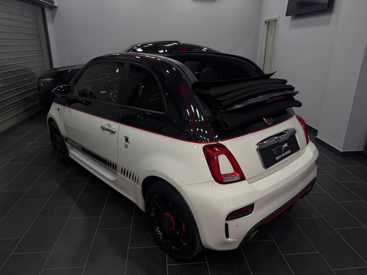 Abarth 595 C 1.4 Turbo T-Jet 160 CV Pista