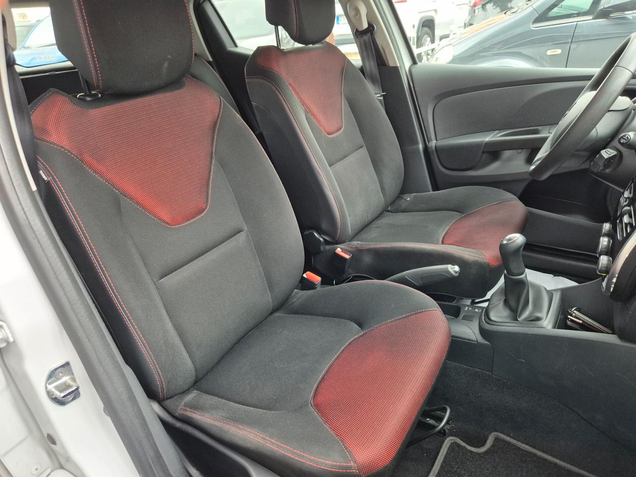 Renault Clio 1.5 dCi 8V 75CV 5 porte Wave