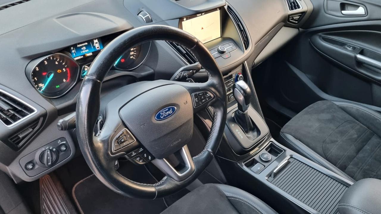 Ford Kuga 2.0 180cv ST-Line 4WD Powershift S&S