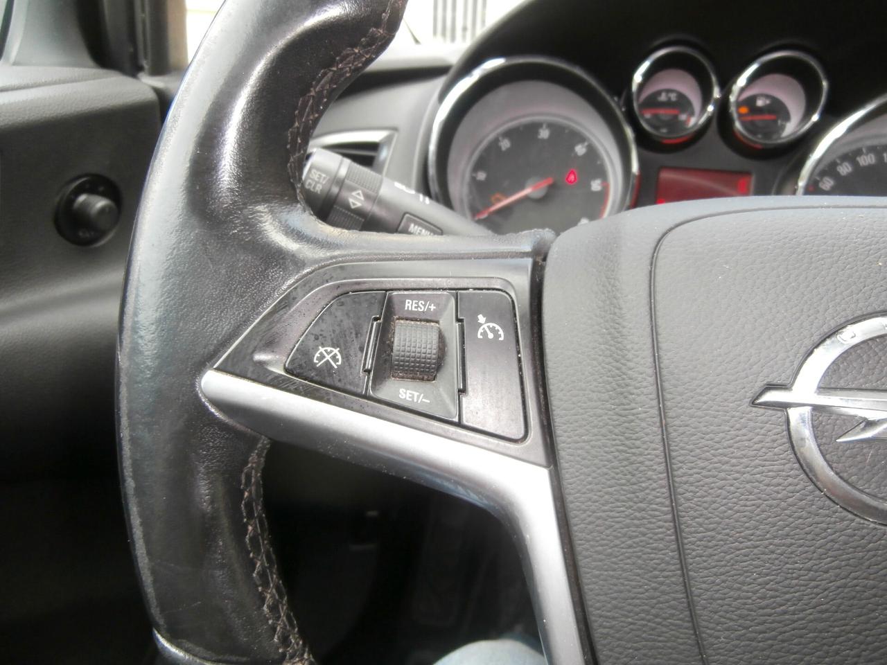 Opel Astra 1.7 CDTI 110CV 5 porte Cosmo