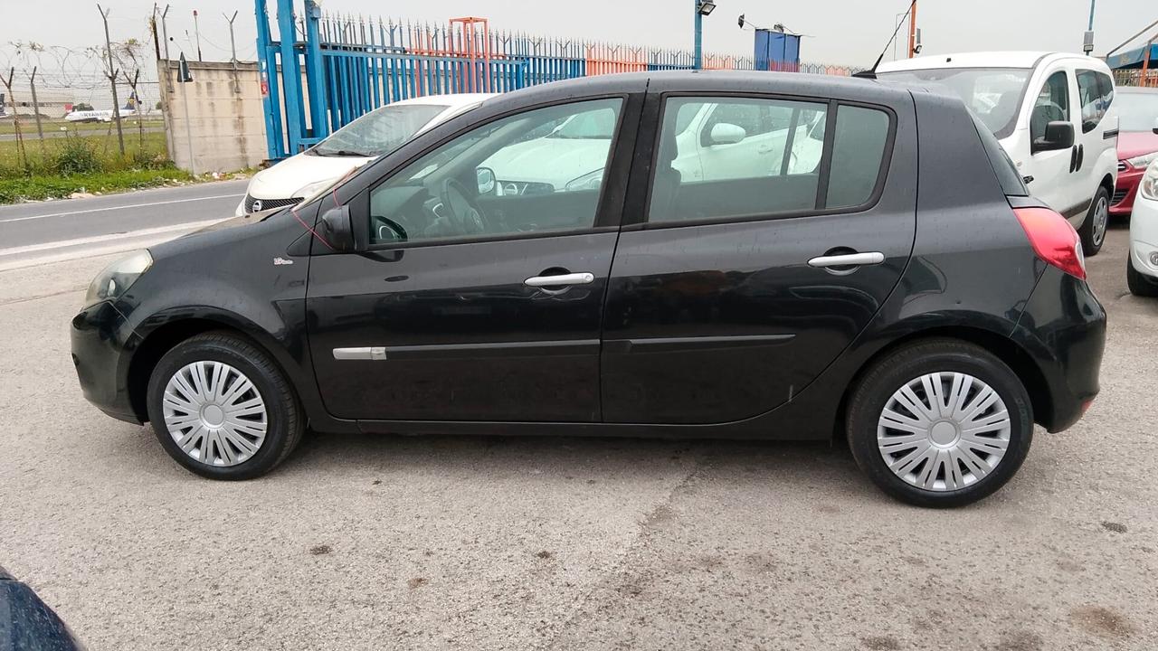 Renault Clio 1.2 BENZINA GPL