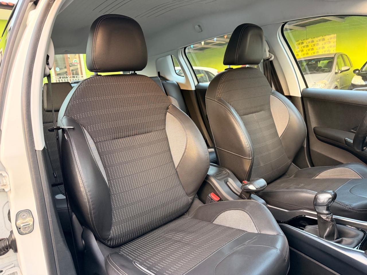 Peugeot 2008 1.6 e-HDi 92 CV Stop&Start Allure