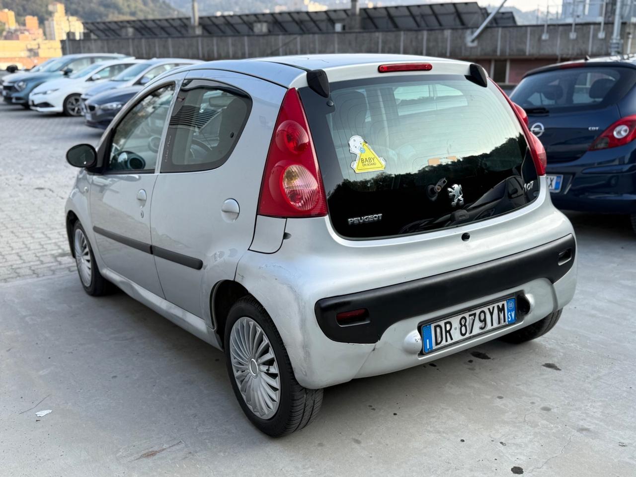 Peugeot 107 1.0benz PRONTA IN CONSEGNA