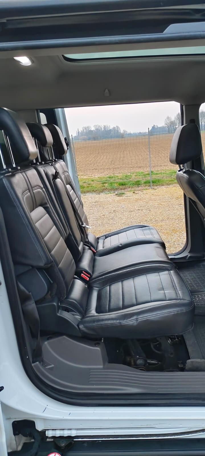 Ford Tourneo Connect Gran 1.5 TDCi 120 CV Plus