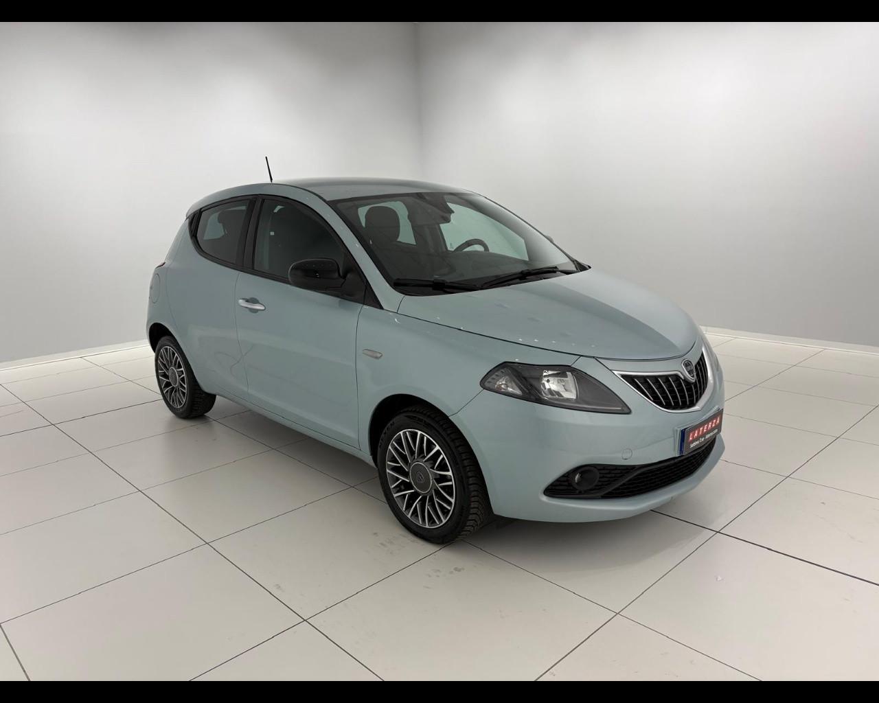 LANCIA Ypsilon 1.0 firefly hybrid Gold Plus s&s 70cv 5p.ti