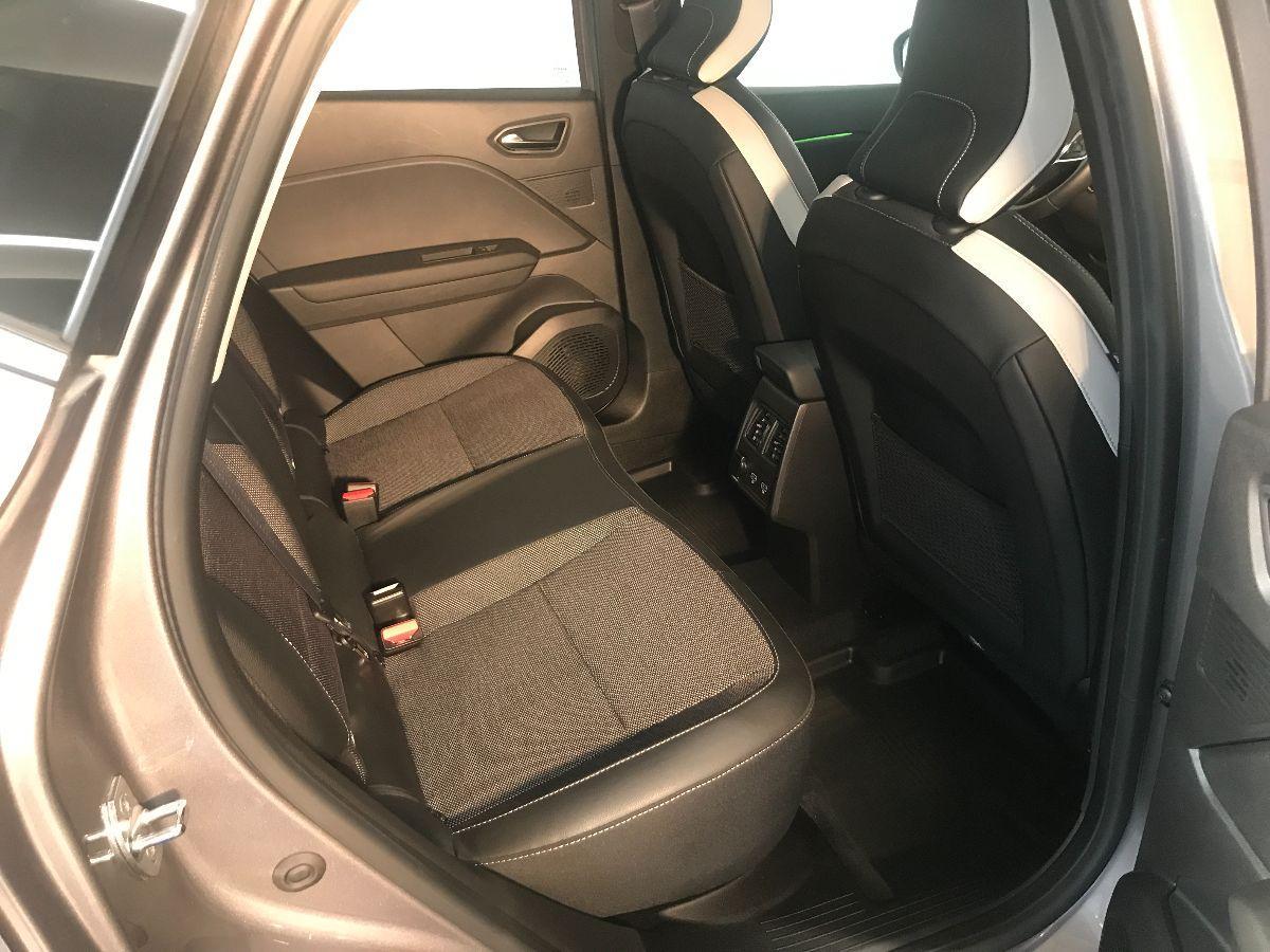 RENAULT Captur TCe 12V 100 CV GPL Intens