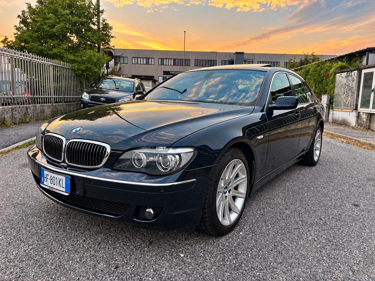 BMW 740I V8 BENZINA STUPENDAAAA