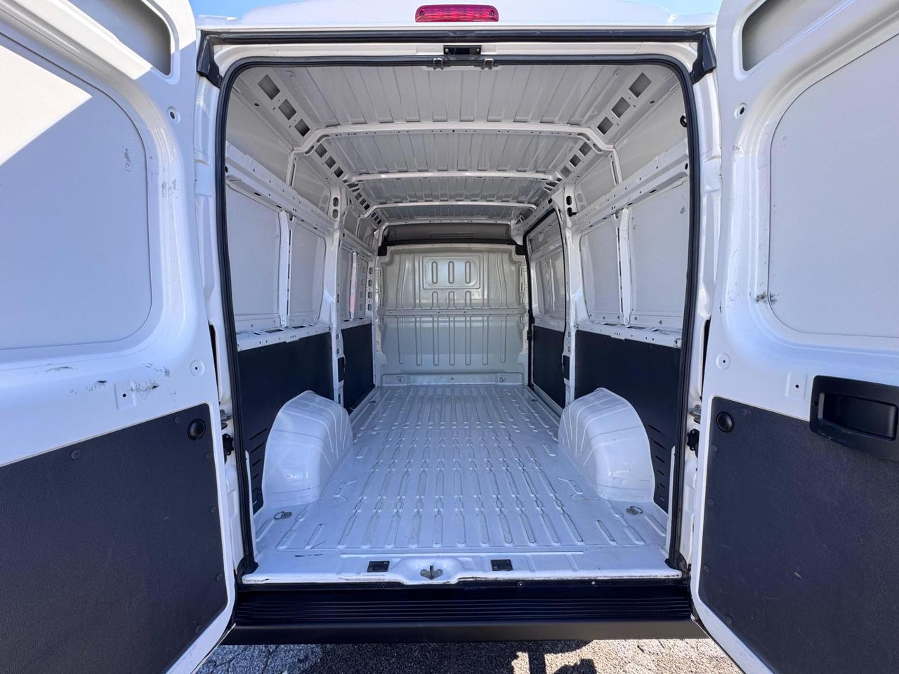 PEUGEOT Boxer 333 2.2 bluehdi 140cv S&S L2H2