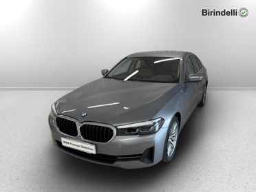 BMW Serie 5(G30/31/F90) - 520d 48V xDrive Business