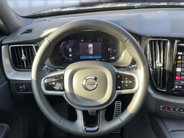 VOLVO XC60 B4 (d) Geartronic R-design