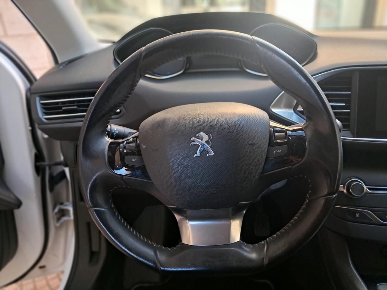 PEUGEOT 308 1.6 HDI 92 CV-NEOPATENTATI-Euro6990