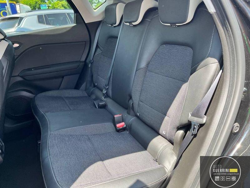Renault Captur Hybrid E-Tech 145 CV Intens