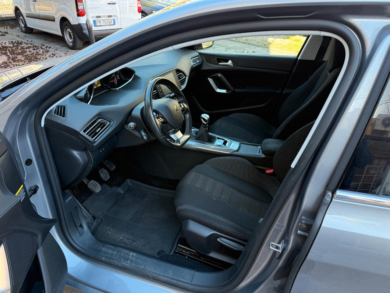 Peugeot 308 PureTech Turbo 110 S&S SW Access