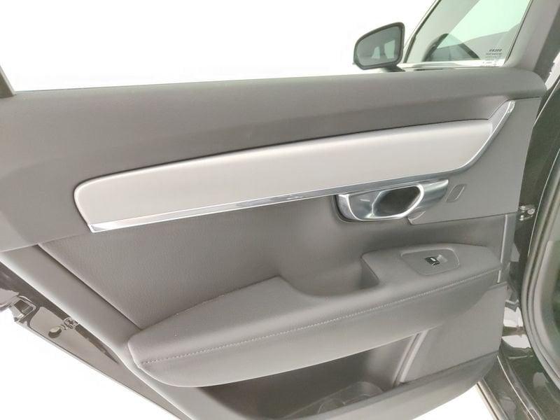 Volvo V90 D3 Momentum