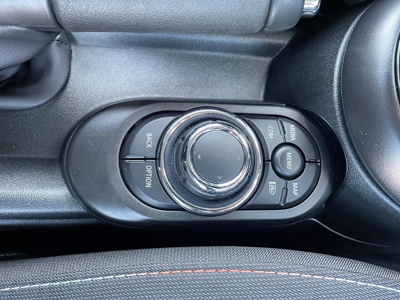 Mini Mini 1.5 Cooper Camden*Automatik*Solo 1500km*Pari al nuovo*