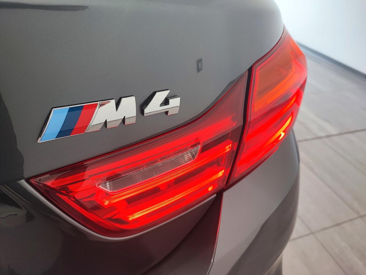 Bmw M4 Cabrio 3.0 DGK 67.000KM