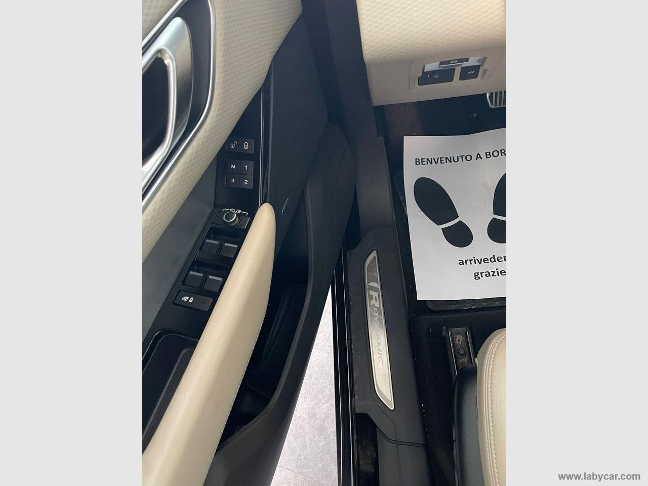 LAND ROVER RR Velar 2.0 TD4 180 CV R-Dynamic HSE