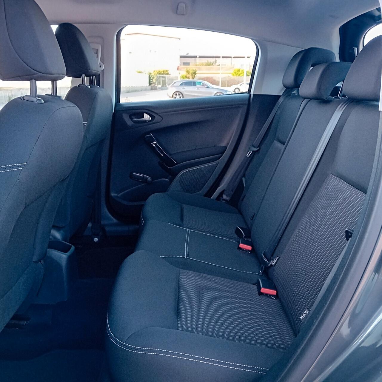 Peugeot 208 1.6 BlueHDi 75cv 5 porte Allure - UNIPROPRIETARIO -