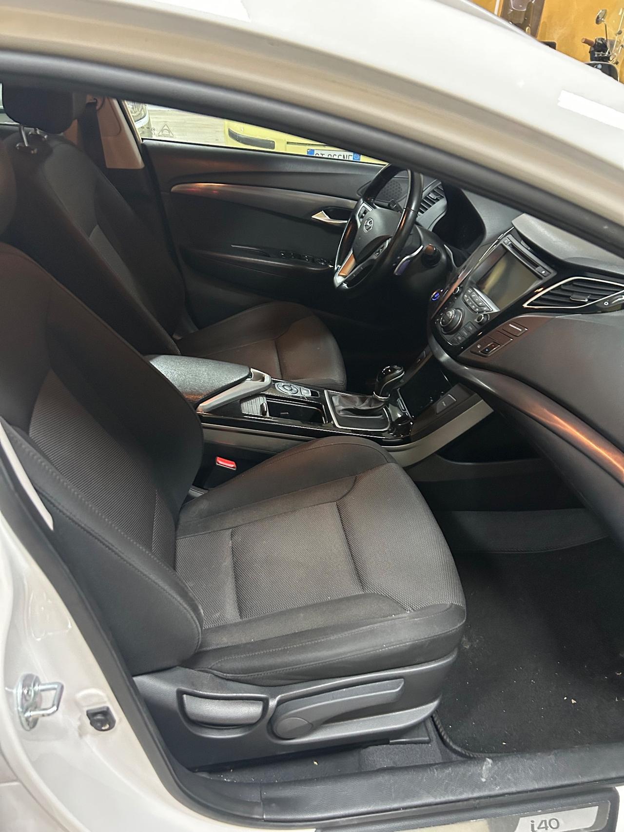 HYUNDAI i40 Wagon 1.7 CRDi 136CV Aut. Style - 2013