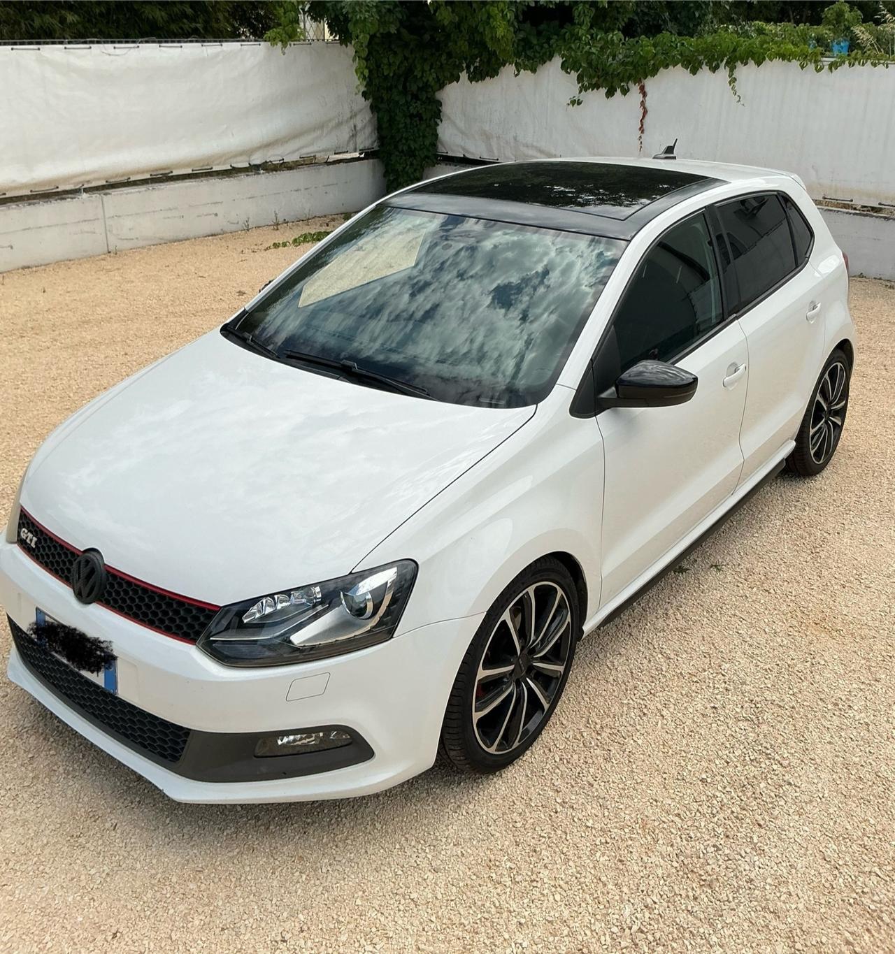 Volkswagen Polo 1.4 TSI DSG 5 porte GTI