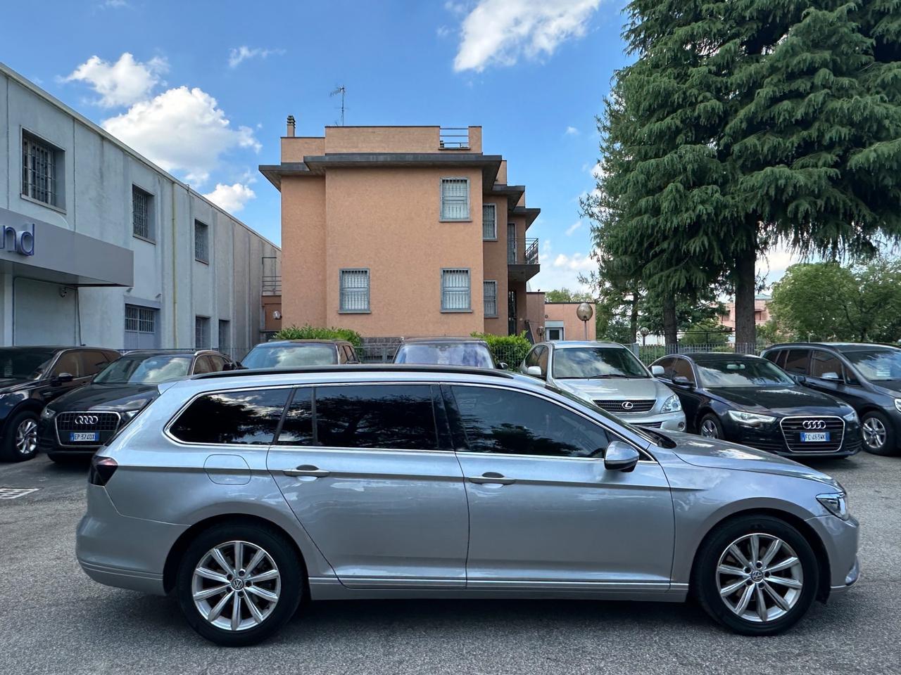Volkswagen Passat Variant 2.0 TDI DSG Highline BlueMotion Technology