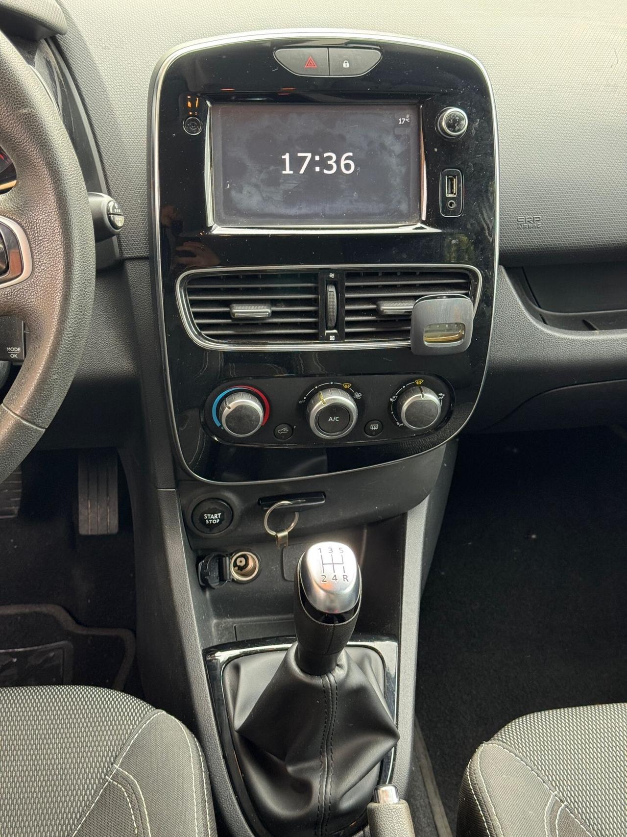 Renault Clio 1.2 75CV 5 porte - UNICO PROPRIETARIO