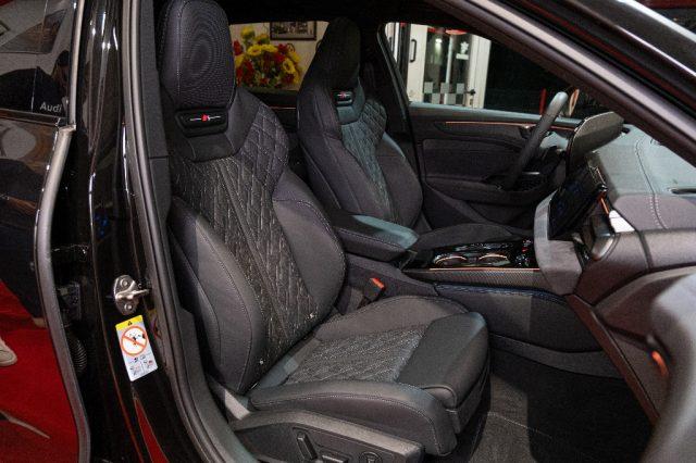 AUDI A6 Avant TFSI 270 kW S tronic quattro S line edition