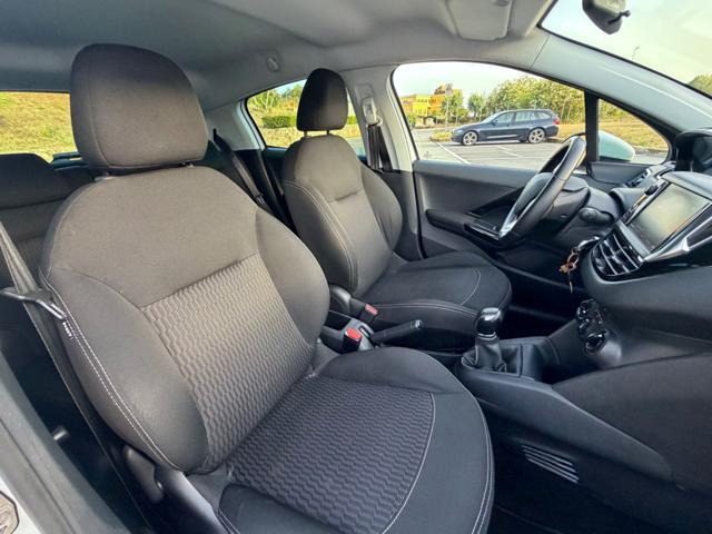 PEUGEOT 208 82CV ALLURE DISTRIBUZIONE APPENA FATTA