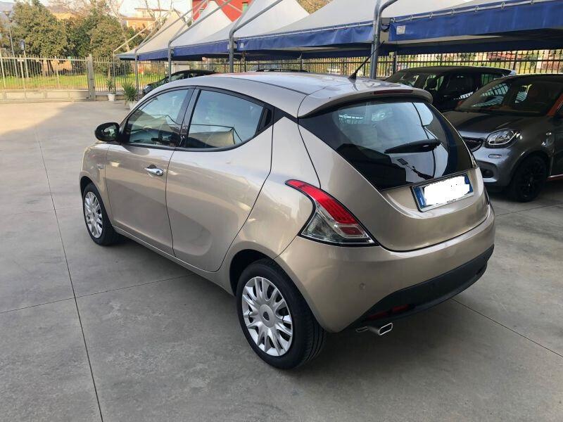 Lancia Ypsilon 1.3MJT 95cv anno 2015