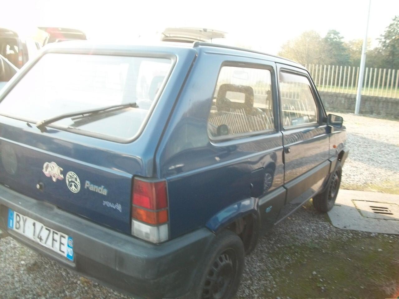 Fiat Panda 1100 i.e. cat Hobby VETTURE PER CACIATORI E AMATRIALIGIA FATTA LA DISTRIBUZIONE MOLTO BELLA E ORIGINALE E FRIZIONE PRONTA ALUZO