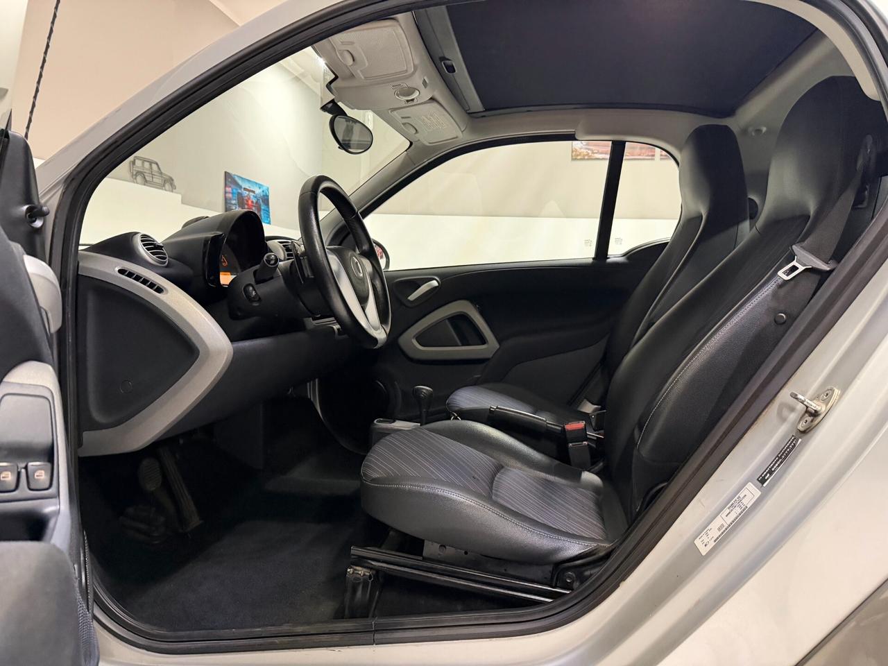 smart forTwo 800 CDI PULSE 54CV EURO5 SERVOSTERZO - FINANZIABILE