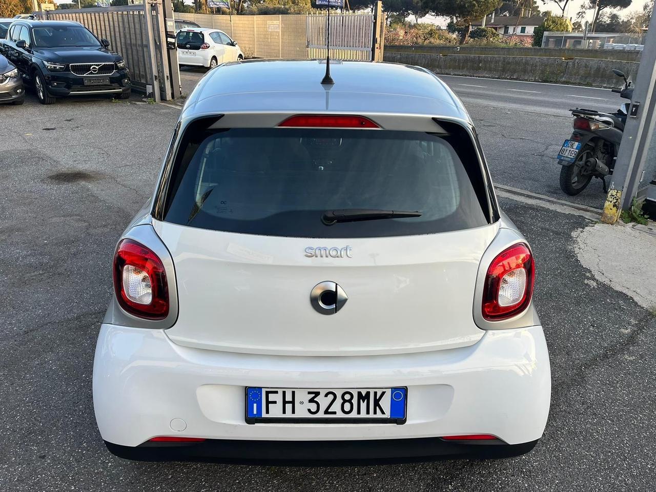 Smart ForFour 70 1.0 Youngster GPL