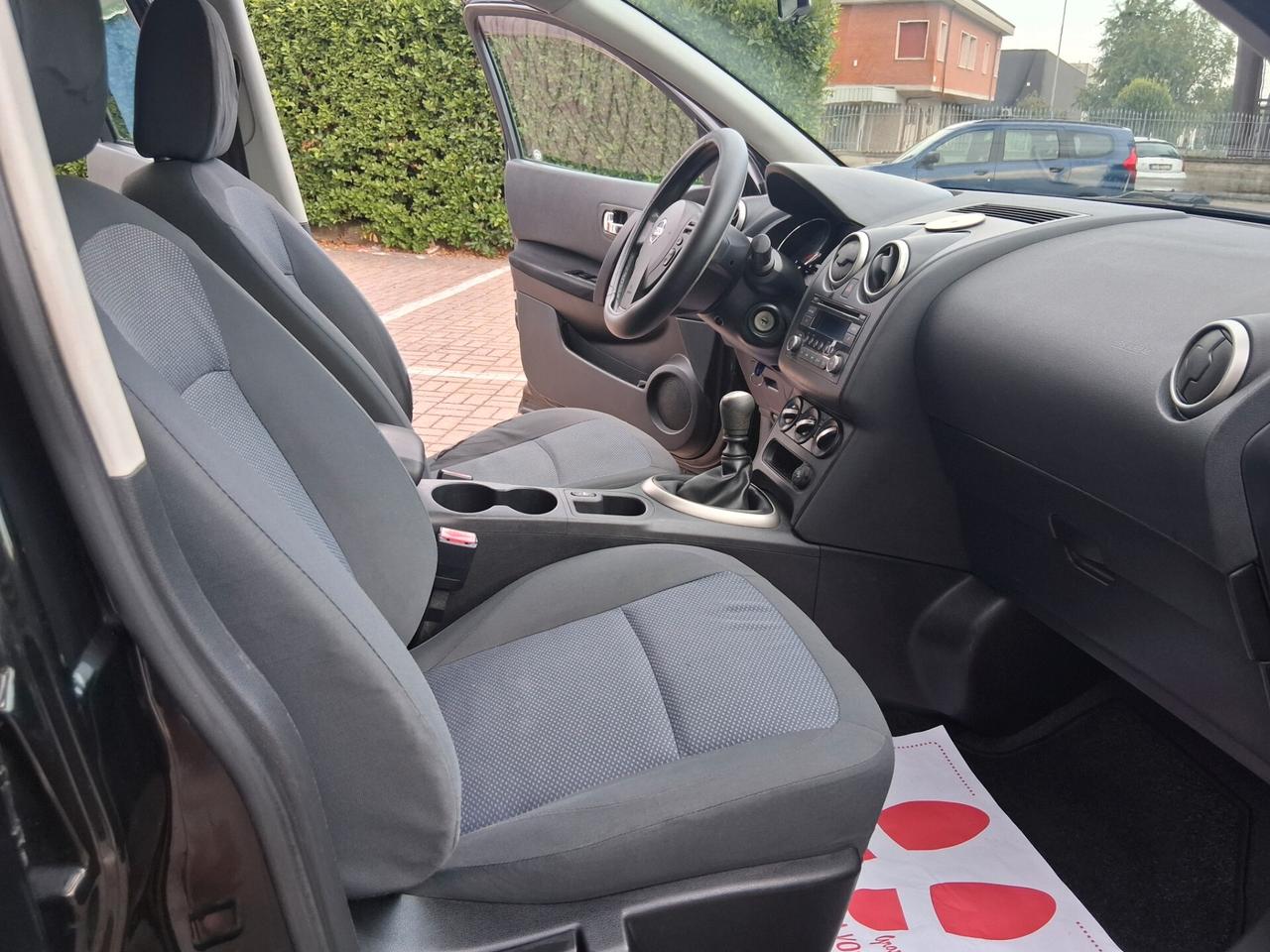 Nissan Qashqai 1.5 dCi DPF Tekna..KM 163 000..NEOPATENTATI. CELL 320 147 1147 WUATSAPP..3276540940