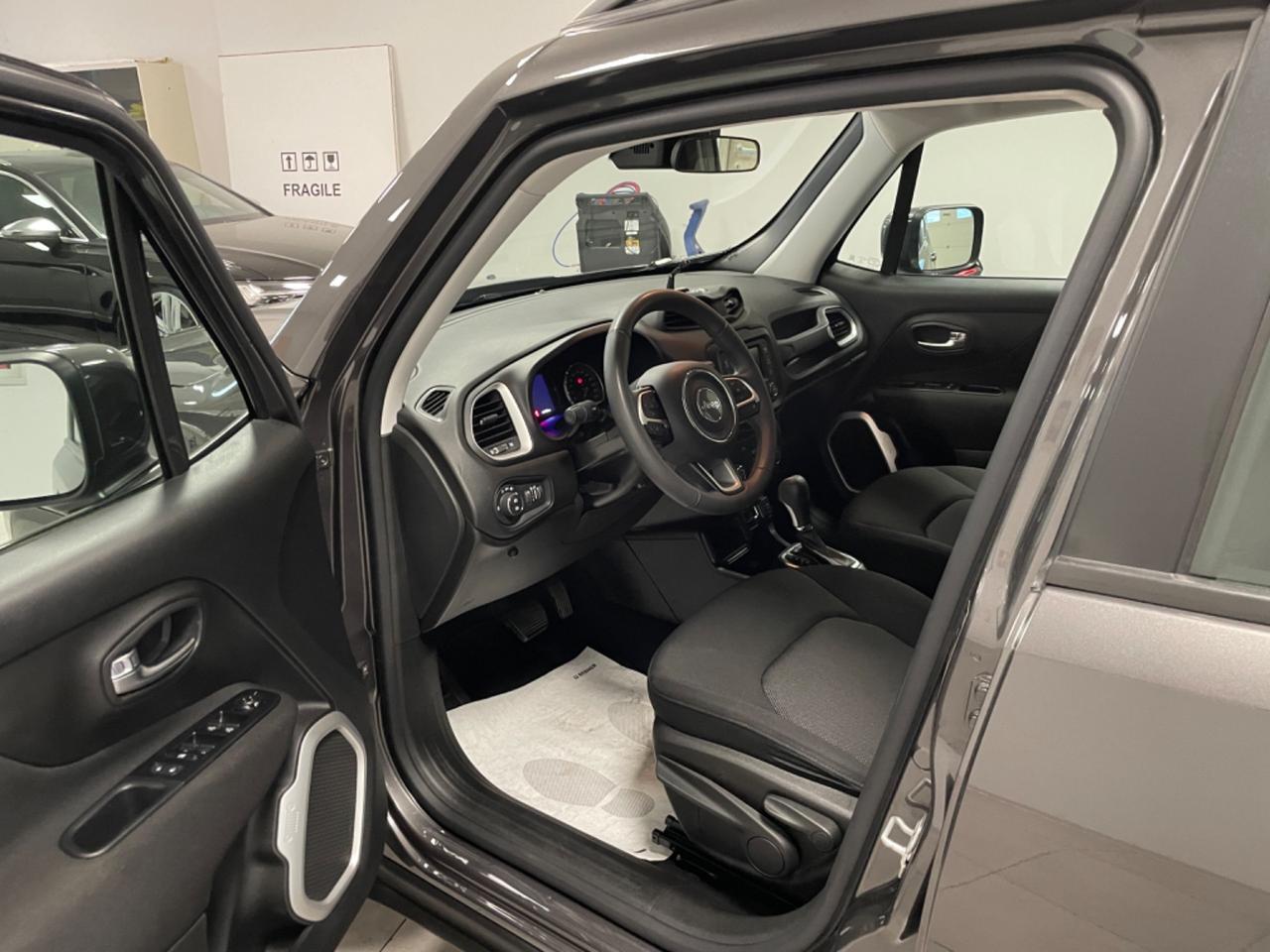 Jeep Renegade 1.3 T4 DDCT Longitude