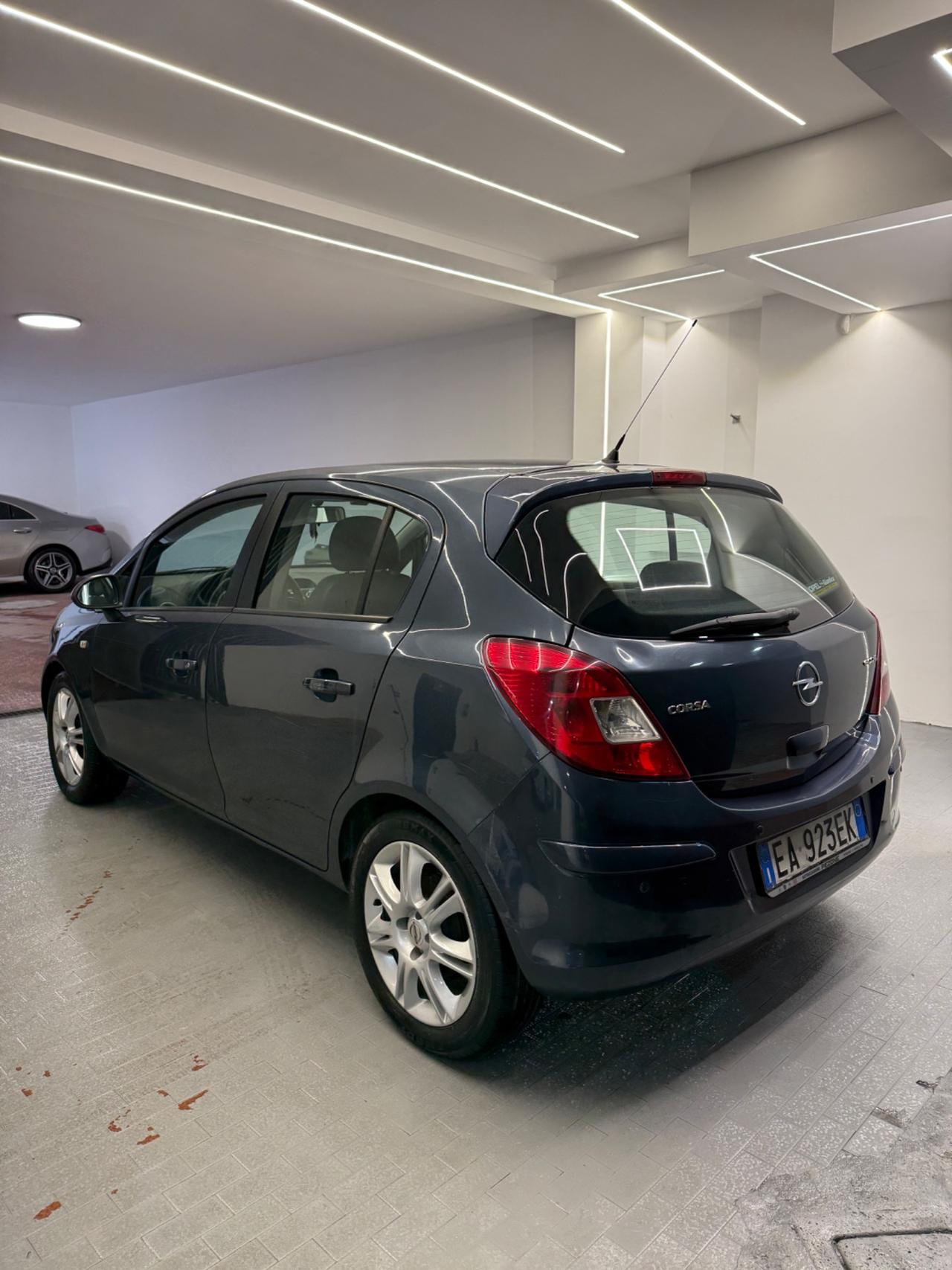 Opel Corsa 1.3 CDTI 90CV 5 porte Cosmo