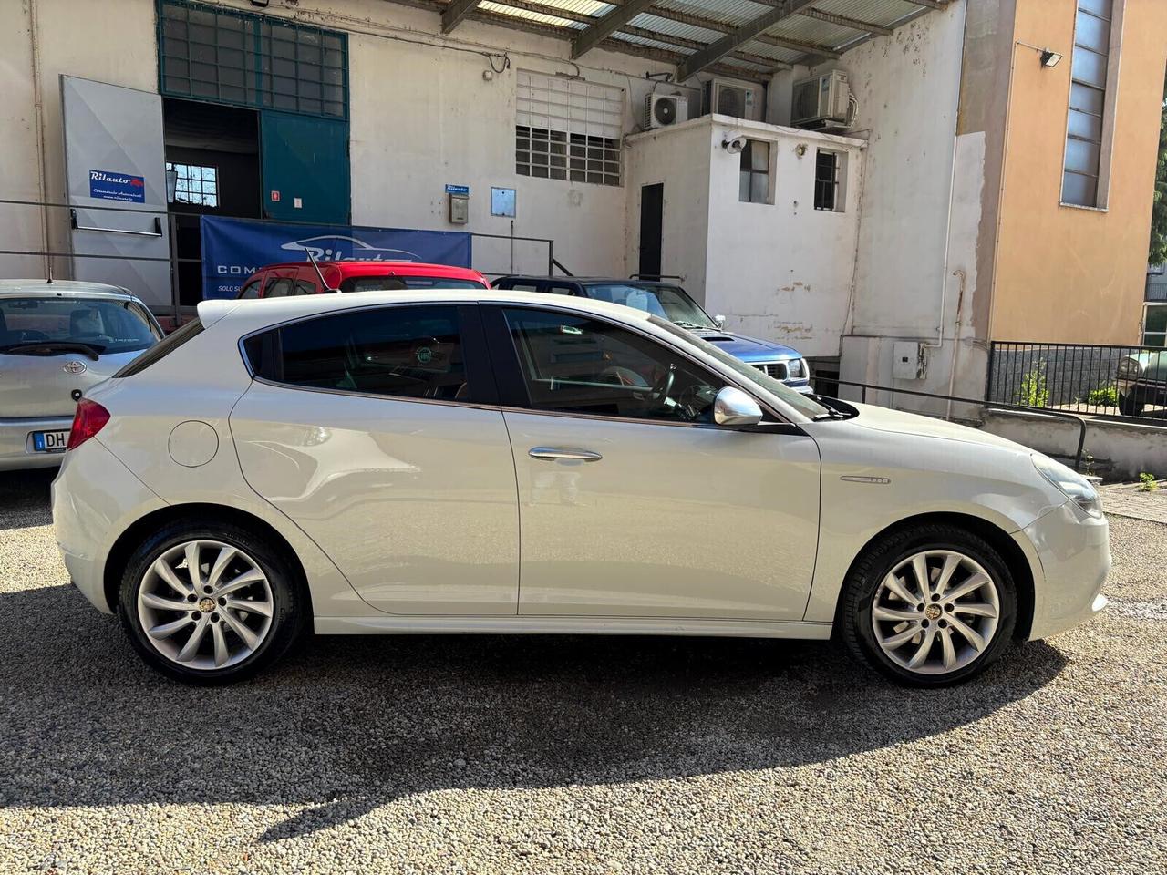 Alfa Romeo Giulietta 2.0 JTDm-2 170 CV TCT Exclusive