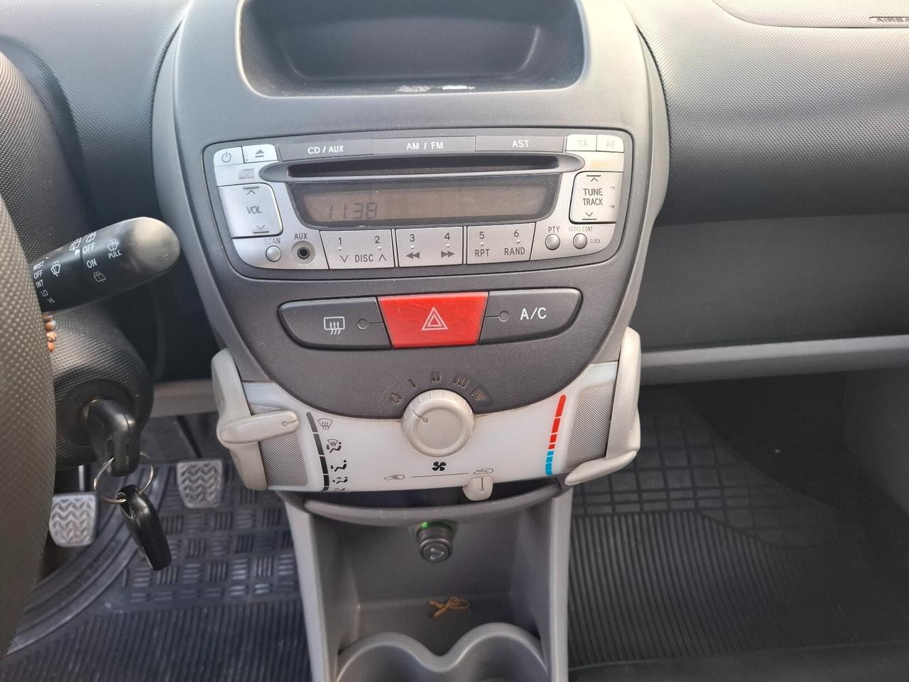 Toyota Aygo 1.0 BENZINA - 2007 5 PORTE