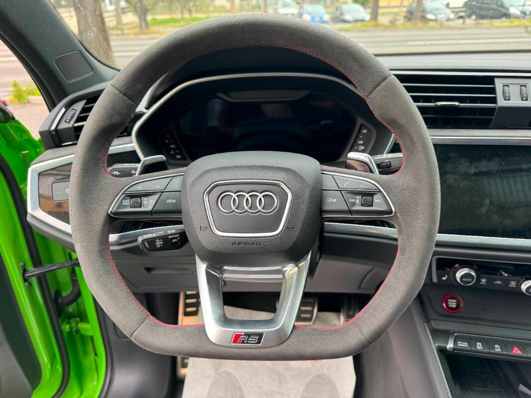 Audi Q3 Sportback Sportback-Tetto-Design RS Rosso-Scarico RS-280kmh