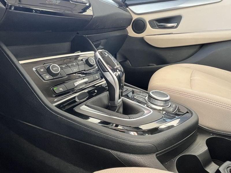 BMW Serie 2 Active Tourer 218d xDrive Active Tourer Advantage aut.