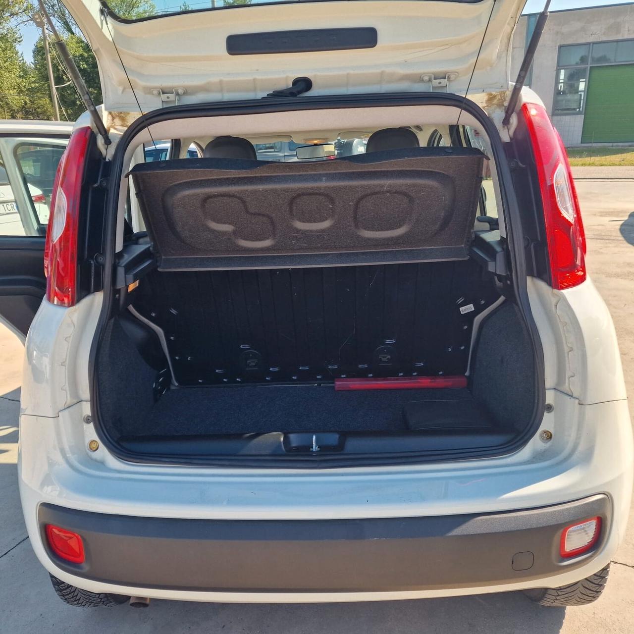 Fiat Panda 0.9 TwinAir Turbo Natural Power Lounge